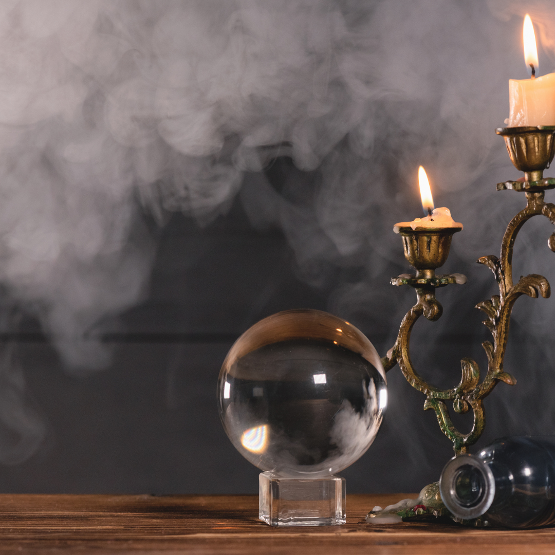 Sorcière de divination