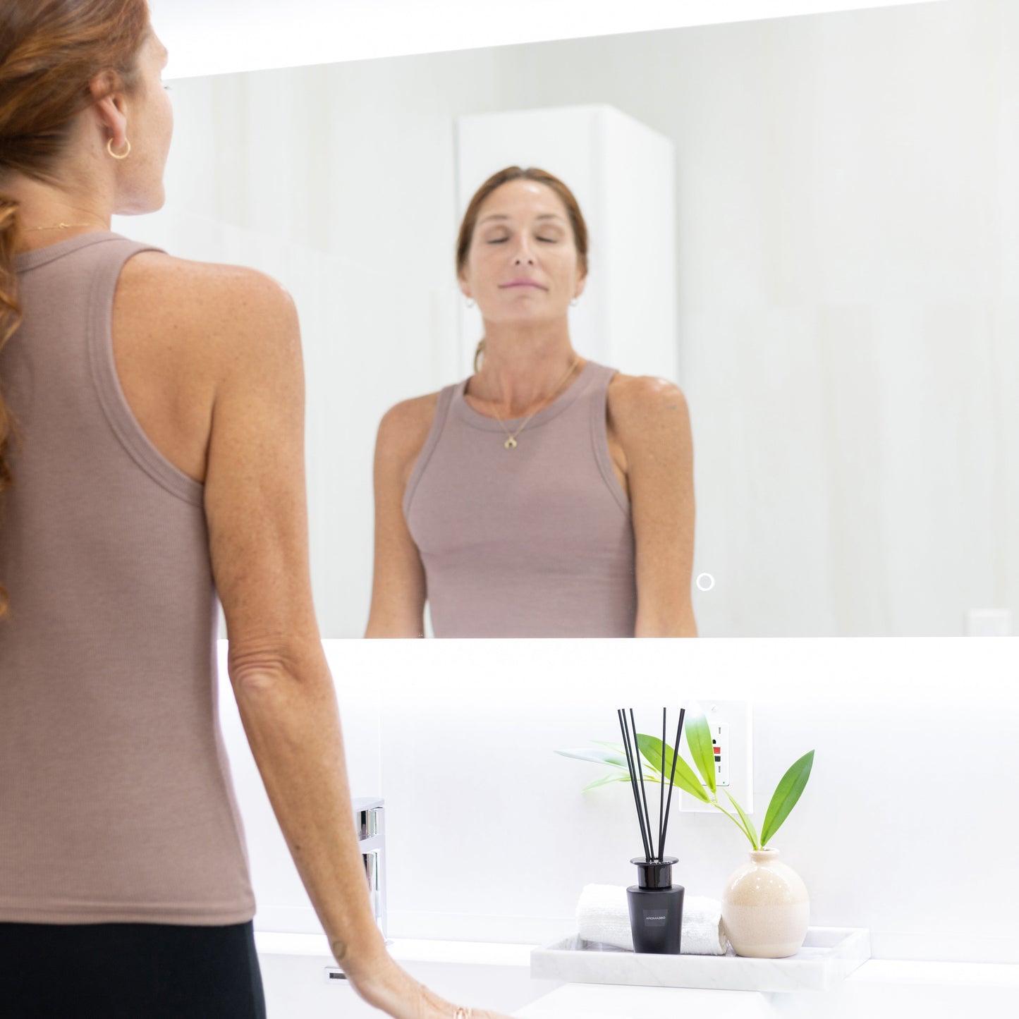 Aroma360 Iris Reed Diffuser Reed Diffuser Aroma360