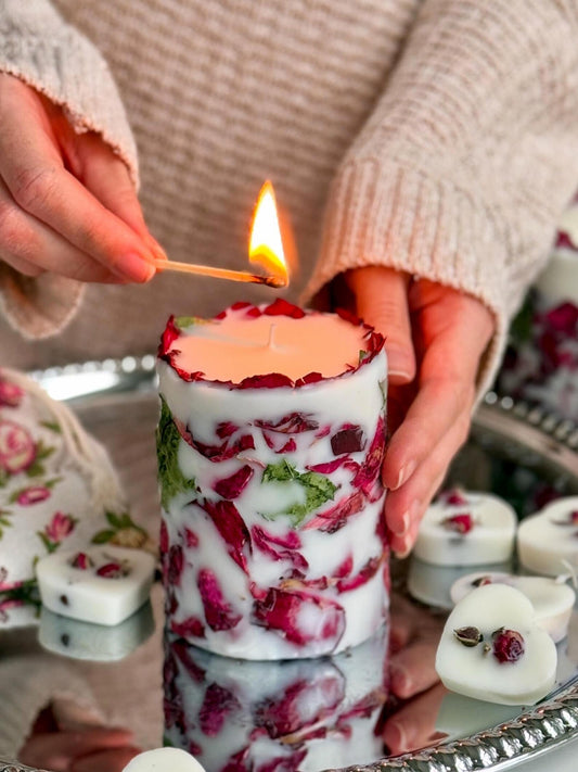 Unique Rose Candle for Mom | Best Gifts for Her | Mother's Day Candle Gift | Pillar Candle | Aesthetic Room Decor Christmas Decoration Fragrant Nest