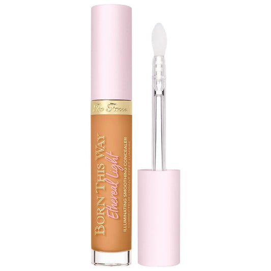 Anticernes lissant illuminateur Born This Way Ethereal Light de Too Faced - Anticernes longue tenue et waterproof pour le contour des yeux à l'acide hyaluronique