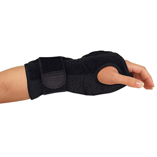 Mueller Sport Care Night Support Maximum Level Wrist Brace, 1ct Wall Jacks & Braces Pasteur Pharmacy