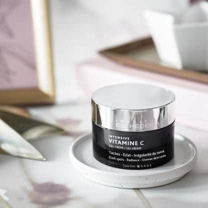 Gel-Crema de Vitamina C Esthederm - Cuidado antiedad para un tono de piel uniforme, 50 ml