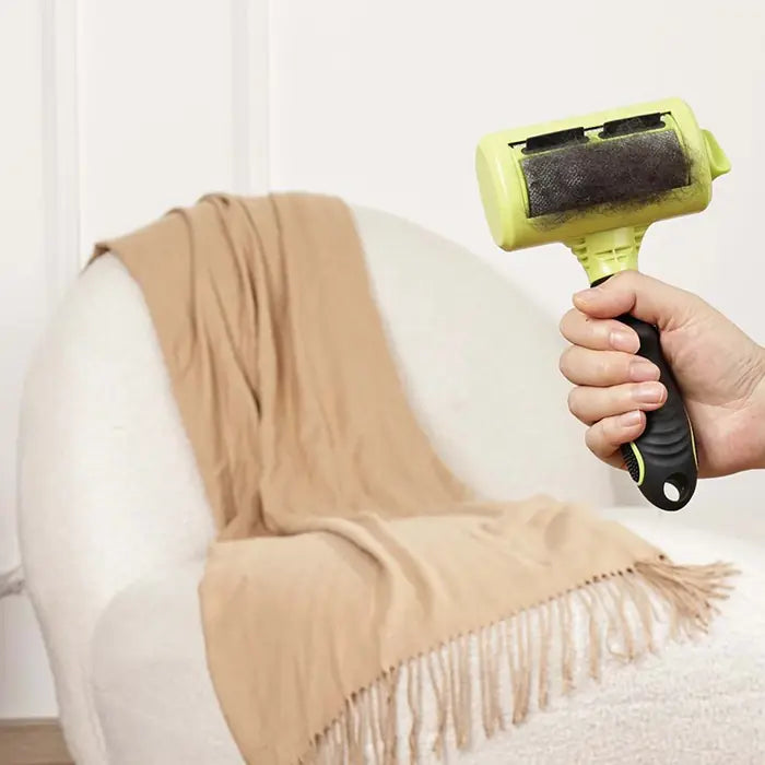 M-Pets Click And Groom Pet Hair Remover Roller for Fabrics
