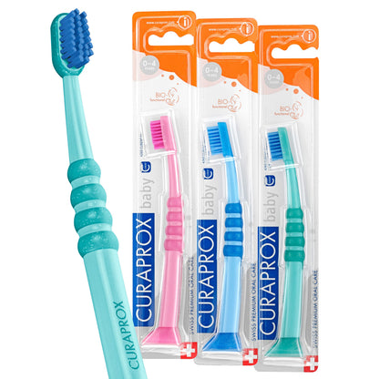 Cepillo de dientes infantil Curaprox Curakid 0-3 años