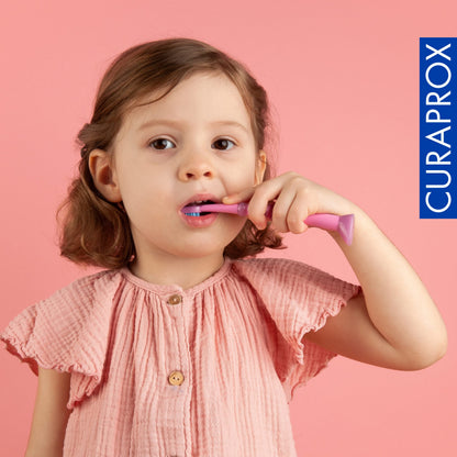 Cepillo de dientes infantil Curaprox Curakid 0-3 años