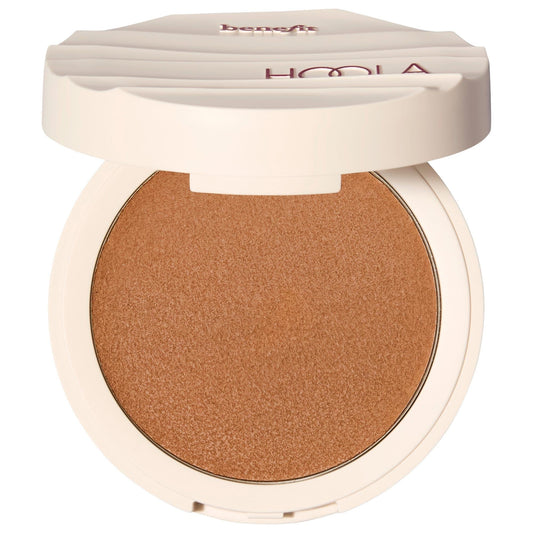 Baume bronzant crème Hoola Wave de Benefit Cosmetics : Bronzer mat doux, naturel, modulable et hydratant pour un teint hâlé longue tenue effet retour de plage