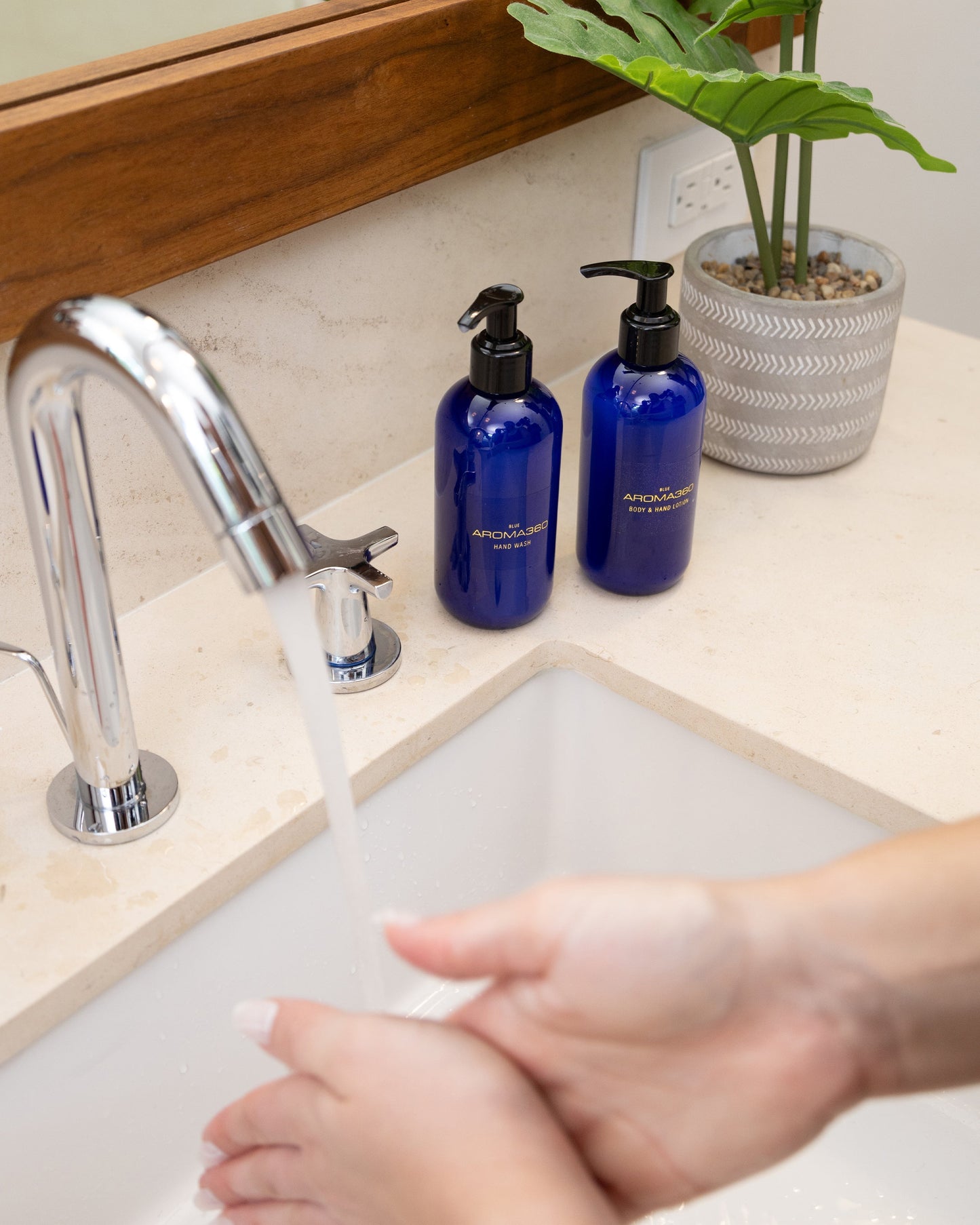 Aroma360 Blue Hand Wash Hand Wash Aroma360