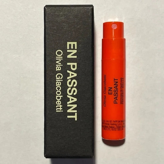 Frederic malle en passant 0.04 eau de parfum vial spray for women
