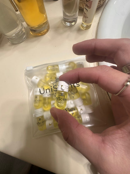Pocket Vials (MWA Exclusive!!) – 1.5 ml Disposable Pocket Perfume Vials