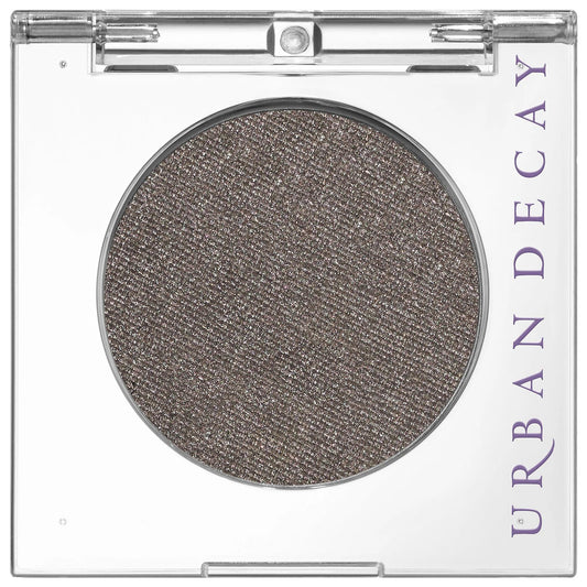 Sombra de ojos 24/7: sombra individual de alta pigmentación, larga duración, vegana y libre de crueldad animal para looks audaces, brillantes e intensos.