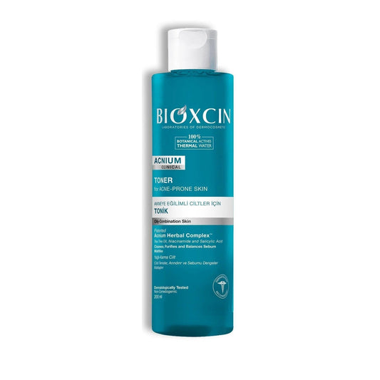 Bioxcin Acnium : Tonique anti-acné végétalien cliniquement testé - Réduit les éruptions cutanées et améliore la clarté de la peau avec un tonique facial pour peaux à tendance acnéique, 200 ml
