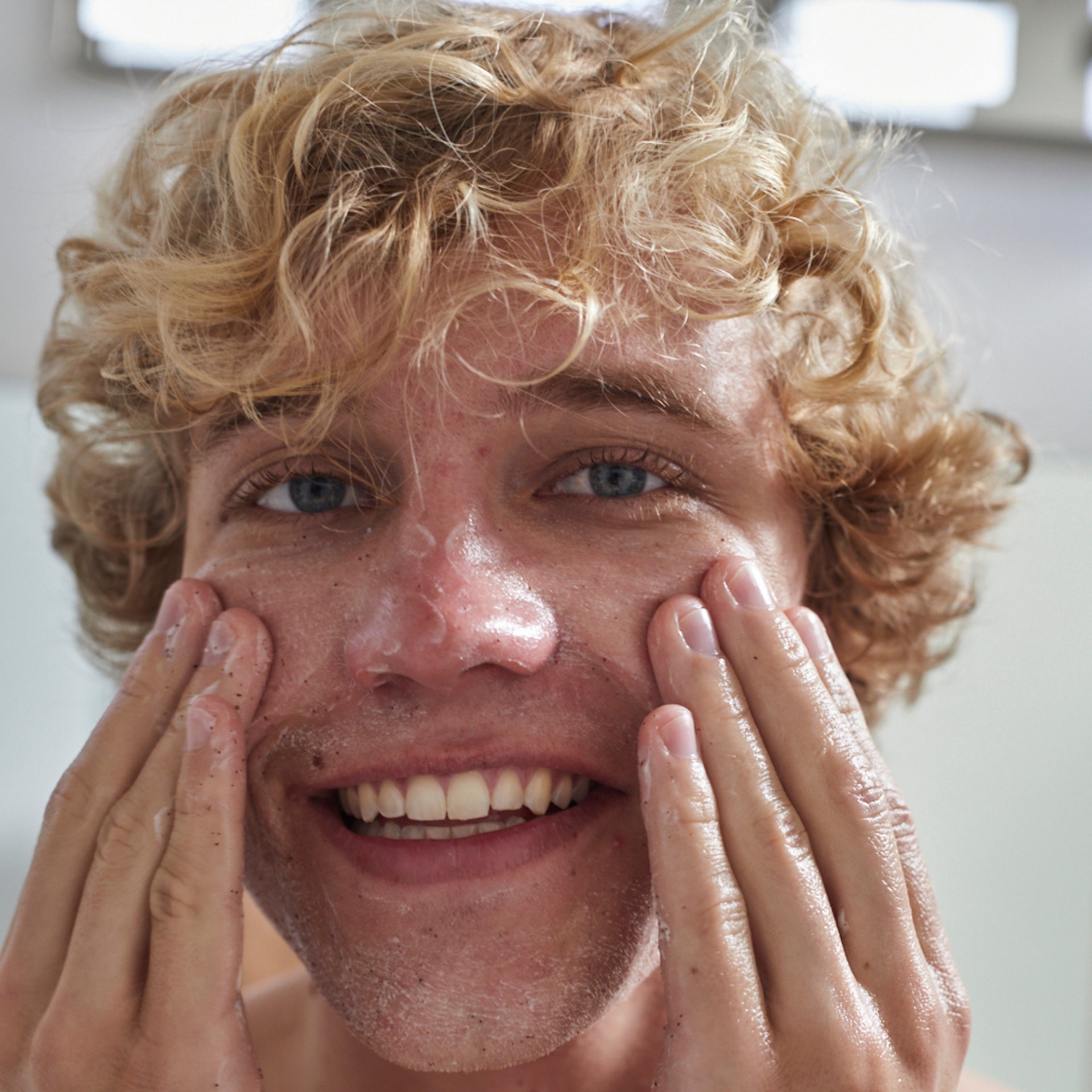 Exfoliating Scrub for Men Addon - Builder Tiege Hanley
