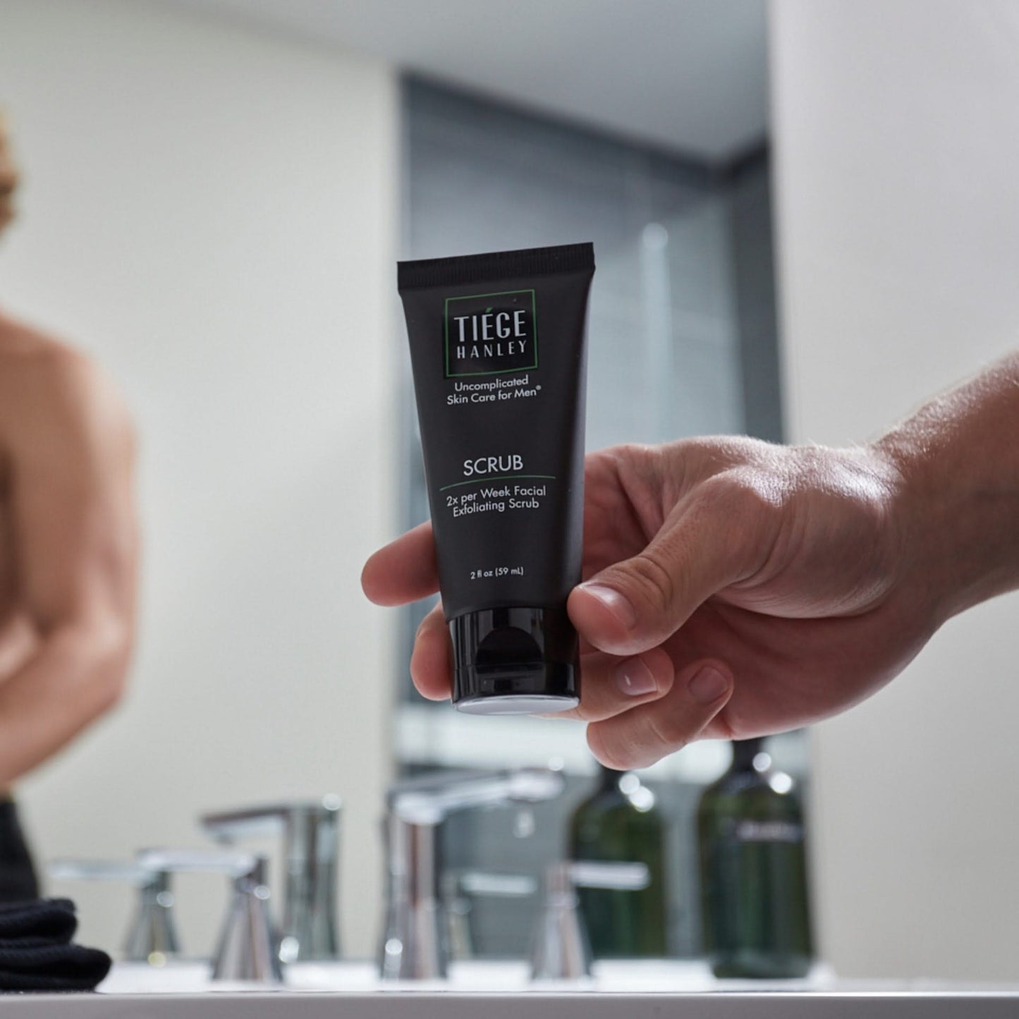 Exfoliating Scrub for Men Addon - Builder Tiege Hanley