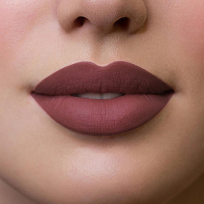 Lápiz labial líquido mate Astra Hypnotize 01 Ambitious 4 ml