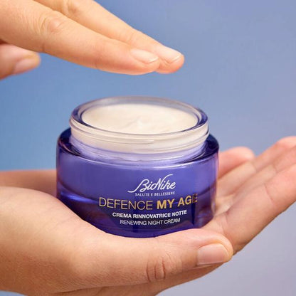 BioNike Defence My Age Crema de Noche Antiedad - Cuidado de la piel hidratante enriquecido con vitamina C para pieles maduras