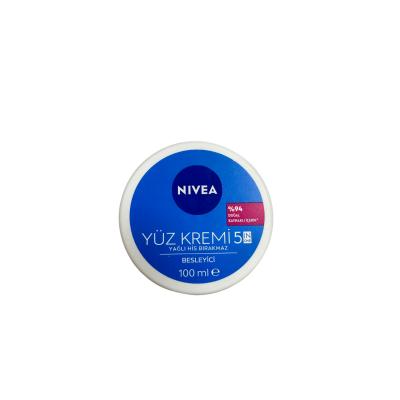 Crème visage nourrissante Nivea - Hydratation 24h et soin hydratant intense pour tous types de peau - Soin hydratant quotidien non gras