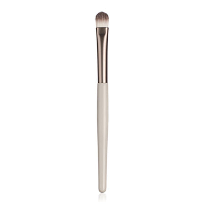 Eklips Trend Eyeshadow Brush: Achieve Flawless Cream & Powder Eyeshadow Looks with Dense Bristles