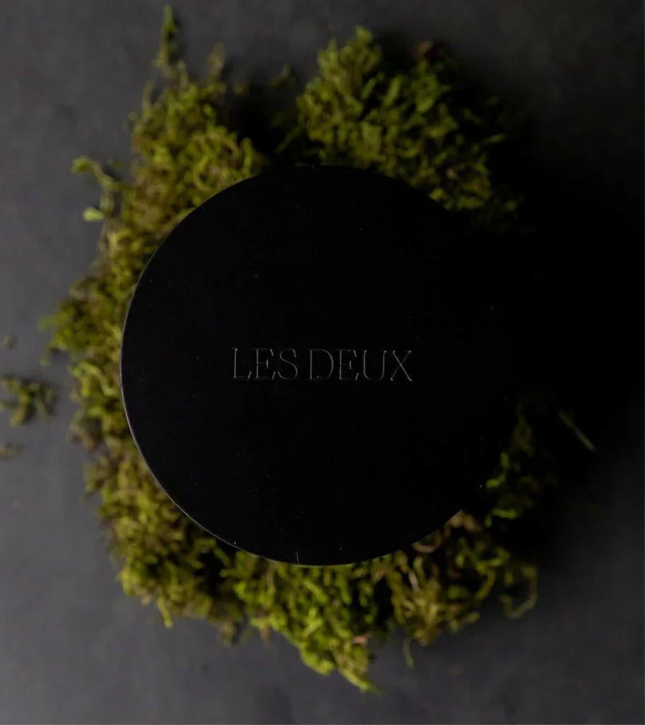 Les Deux Fragrances No. 1 - Bois Sacré Candle Les Deux Fragrances