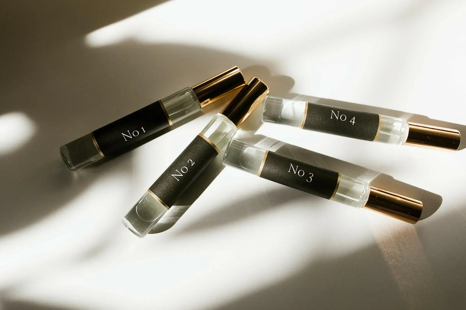 Les Deux Fragrances No. 3 - Brume Ardente Roll On Perfume Oil Les Deux Fragrances