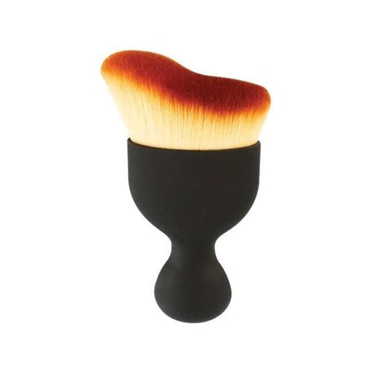 Pinceau de maquillage Kabuki biseauté Lionesse pour un estompage parfait