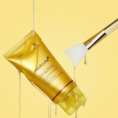 Mascarilla nocturna envolvente con ácido kójico y cúrcuma de Medicube para iluminar 75 ml