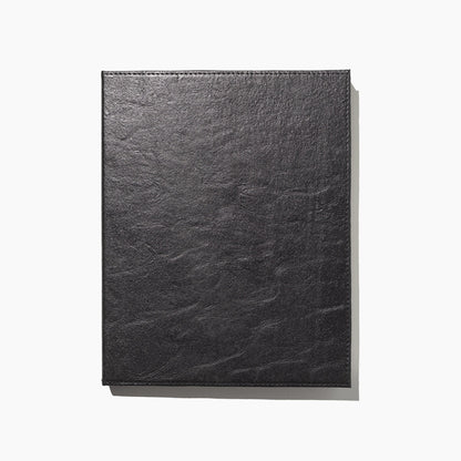 Cuaderno de piel rayado