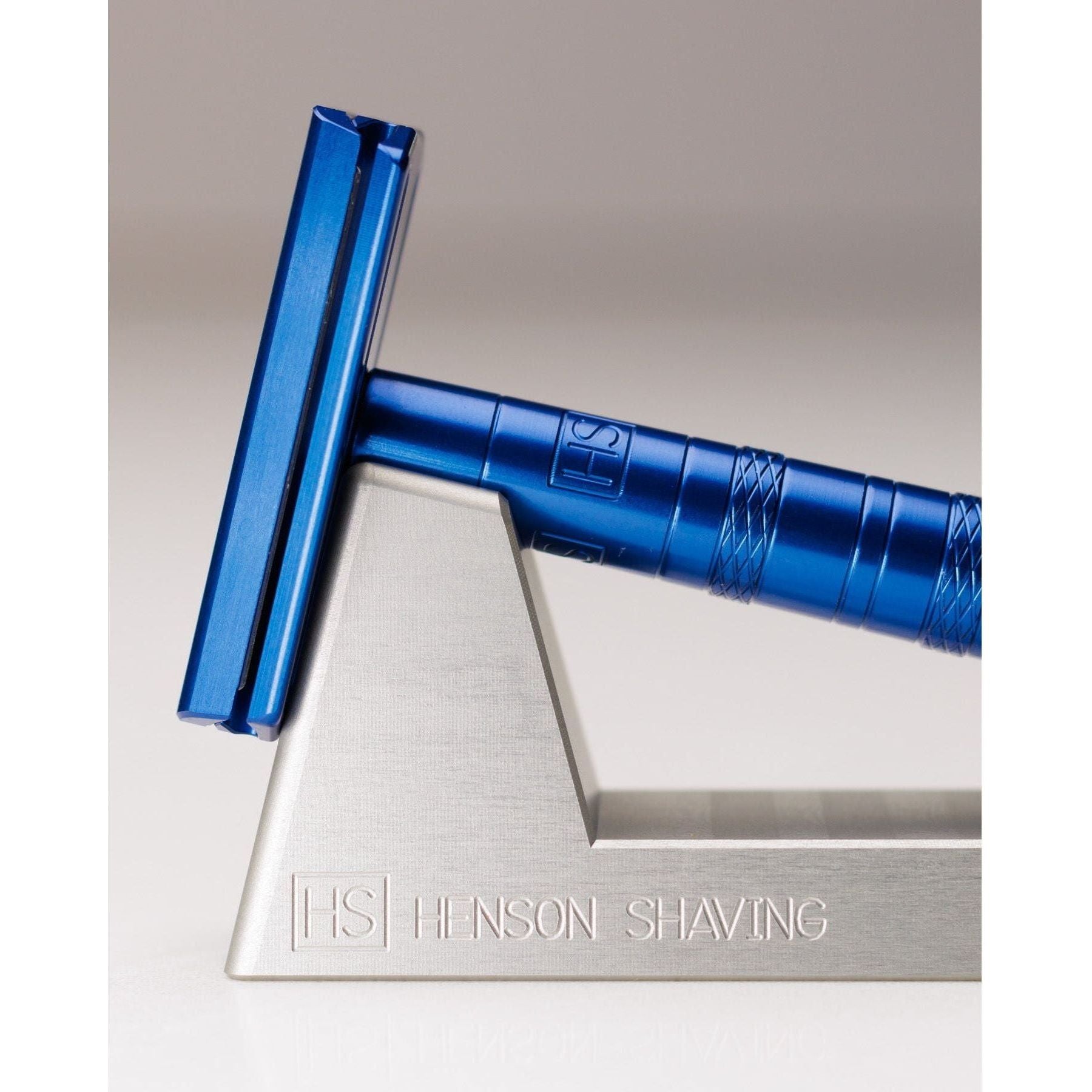 Henson Shaving Razor Stand Shaving Razor Stand Pasteur Pharmacy