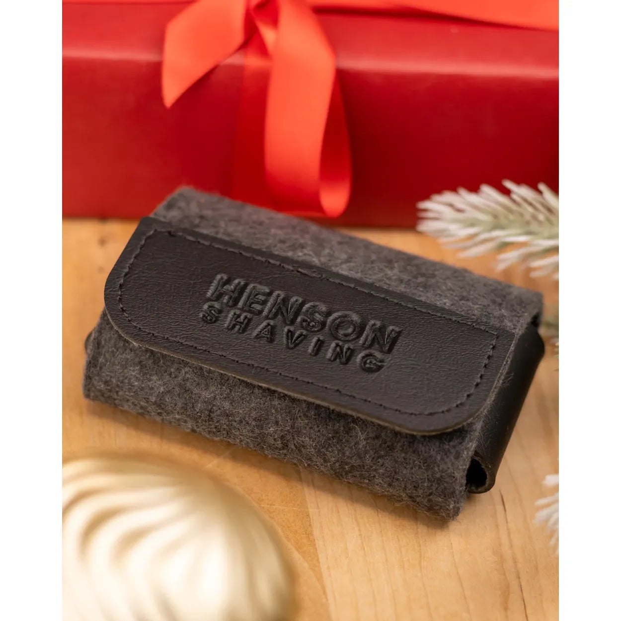 Henson The Henson Razor Case Razor Case Pasteur Pharmacy