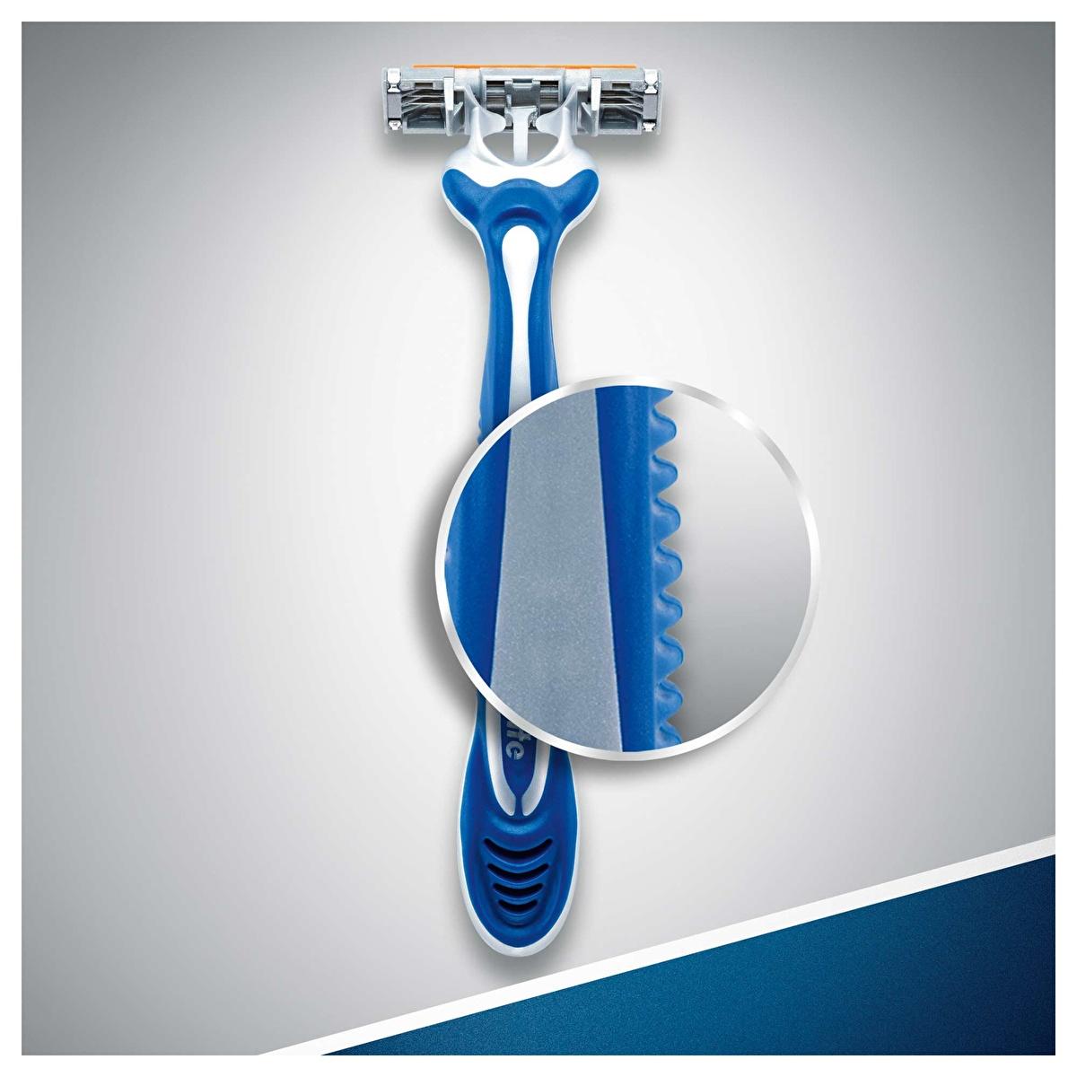 Gillette Blue3 Disposable Razor for Men - Comfort Shaving with 3 Chrome-Coated Blades